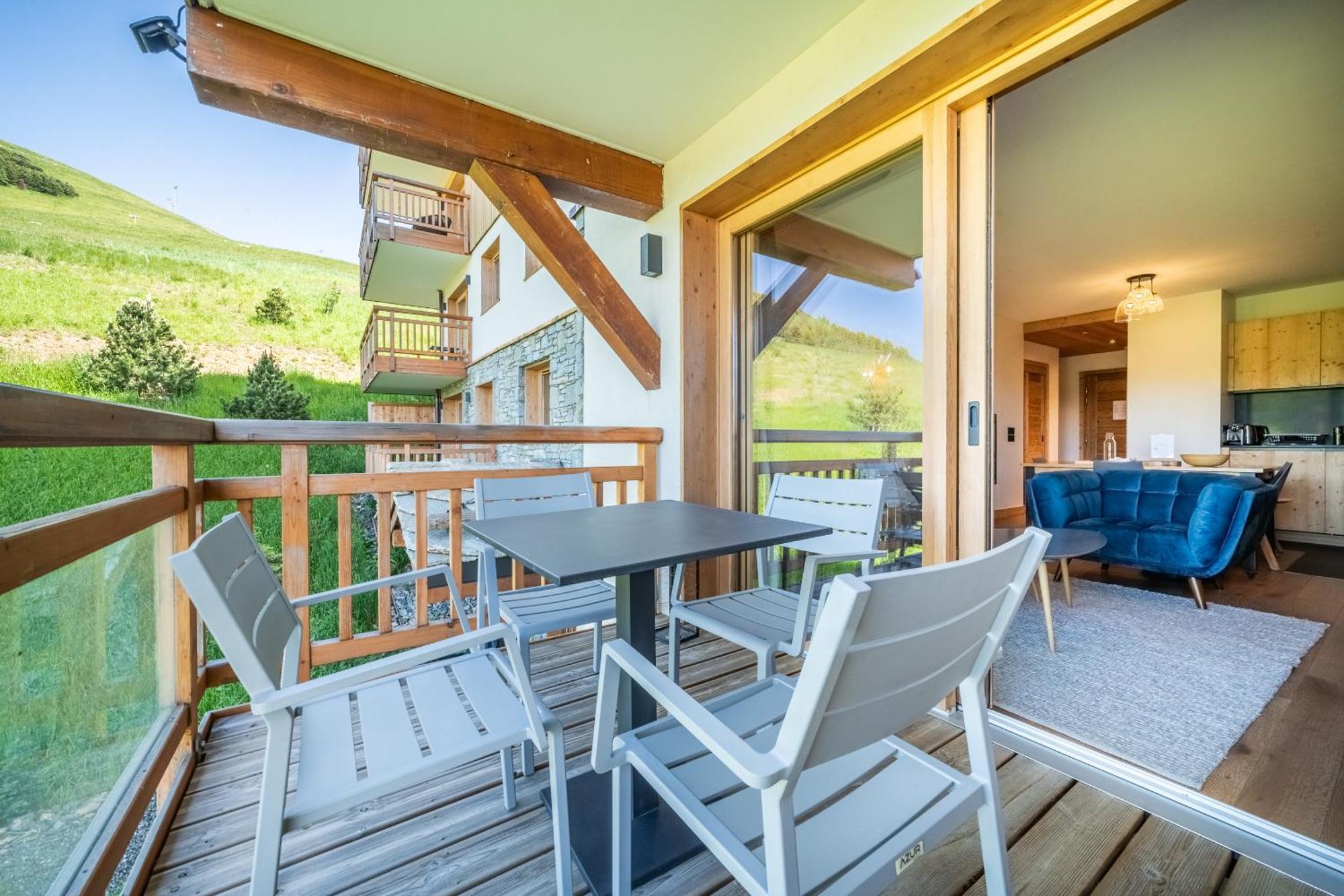 Residence Hameau De Clotaire Alpe D'Huez - By Emerald Stay Eksteriør billede