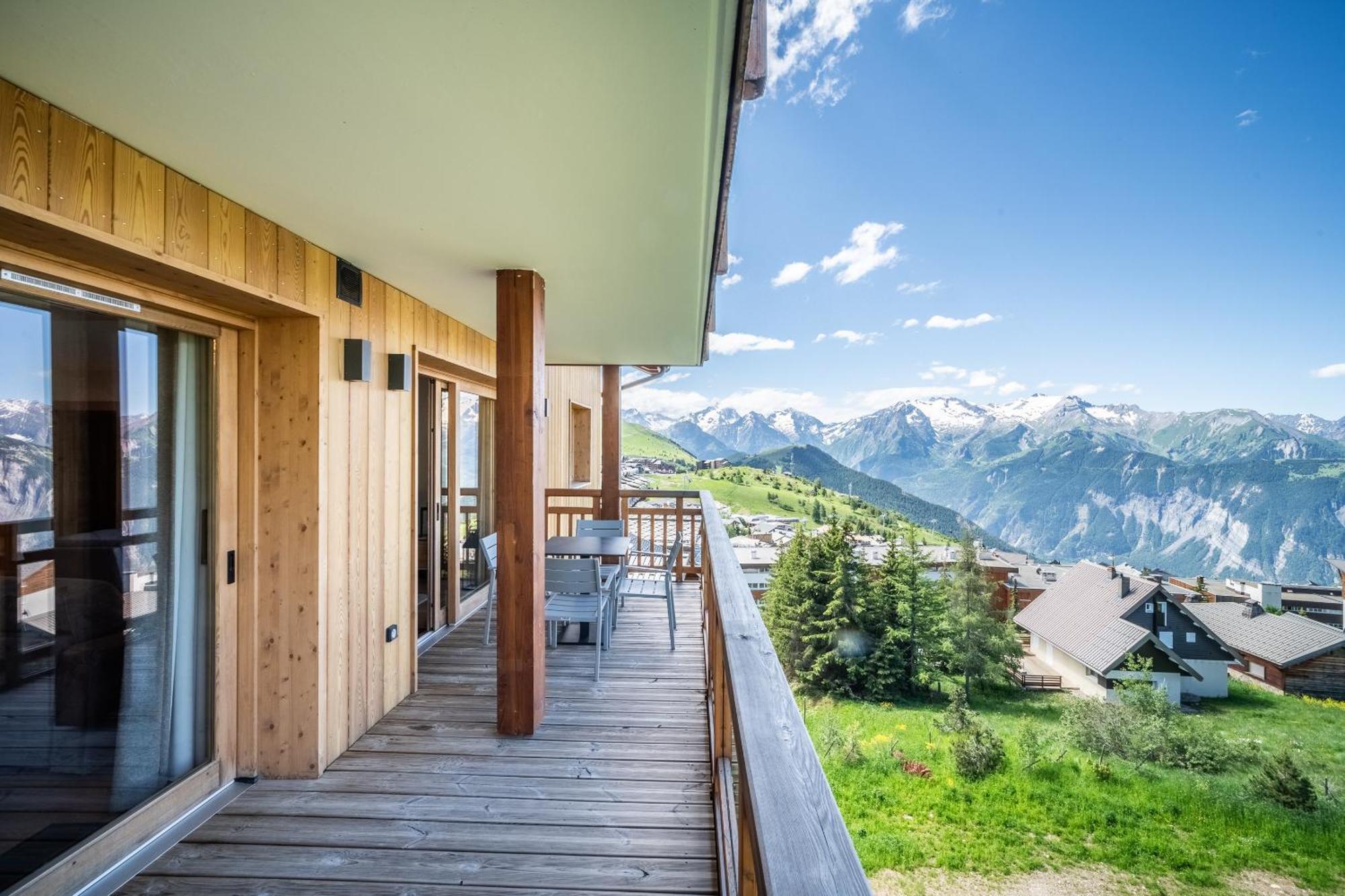 Residence Hameau De Clotaire Alpe D'Huez - By Emerald Stay Eksteriør billede