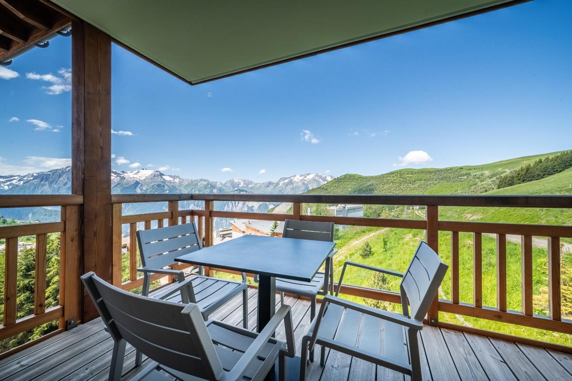 Residence Hameau De Clotaire Alpe D'Huez - By Emerald Stay Eksteriør billede